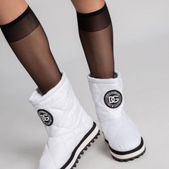 Dolce Gabbana White/Black Women's Logo Padded Boots EU 39 / US 8 - Picture 3 of 9